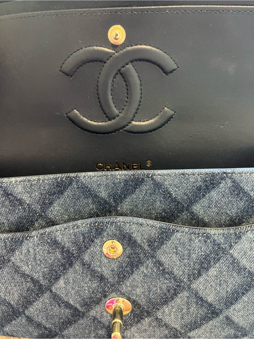 Chanel Denim Classic Flap Bag Blue Quilted Denim with Gold Hardware - Picture 5 of 10